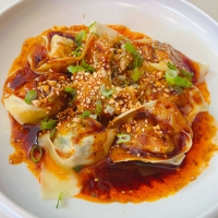 WANTUN SICHUAN CON ACEITE ROJO PICANTE
